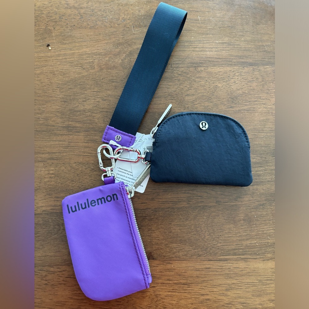 Lululemon dual pouch wristlet
